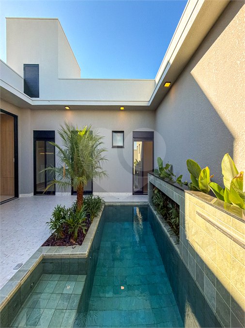 Casa à venda com 3 suítes no condomínio Jardim Residencial Dona Maria Candida, Indaiatuba - SP