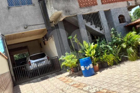 Casa à venda com 4 quartos, sendo 1 suíte, em Campo Grande, Rio de Janeiro, RJ