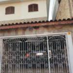 Sobrado à venda com 4 quartos, sendo 1 suíte, em Vila Gustavo, São Paulo, SP