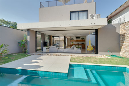 Casa de Vila à venda com 3 suítes em Granja Julieta, São Paulo, SP