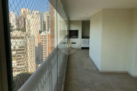 Apartamento à venda com 3 suítes em Vila Suzana, São Paulo, SP
