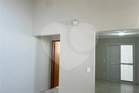 Apartamento para alugar com 3 quartos, sendo 1 suíte, em Atibaia Jardim, Atibaia, SP