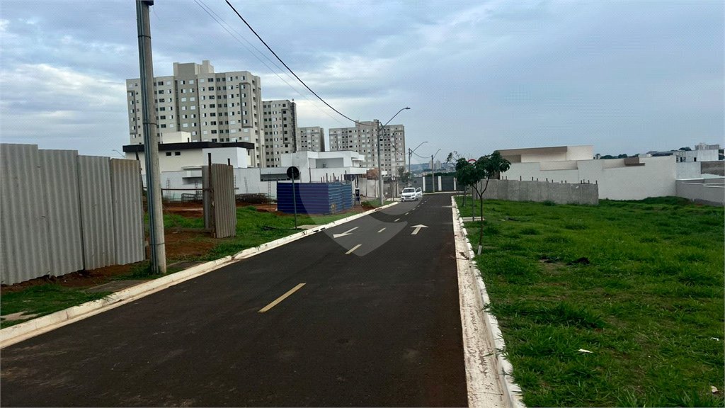 Terreno a venda no Condomínio Monte das Araucárias