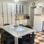 Casa com 4 dormitórios na Saúde.