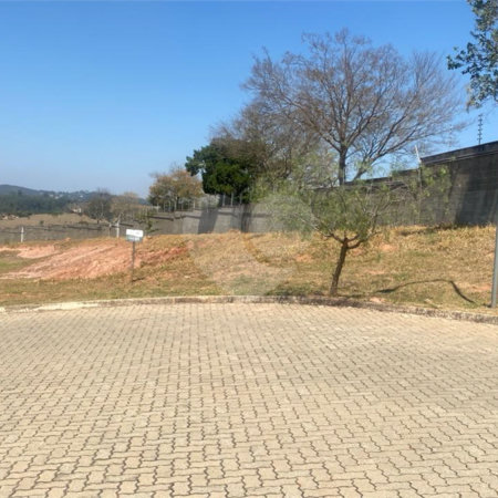 Terreno à venda no condomínio Vale das Águas, Itatiba - SP