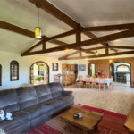 Sítio à venda com 4 quartos, sendo 2 suítes,  em Sorocamirim (canguera), São Roque, SP