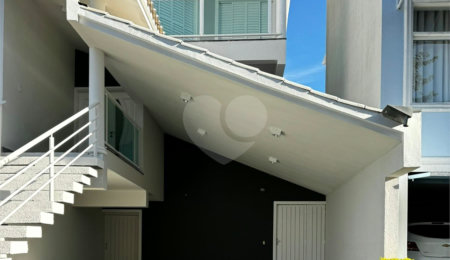 Casa à venda com 3 quartos, sendo 1 suíte,  no condomínio Residencial Villa dos Inglezes, Sorocaba - SP