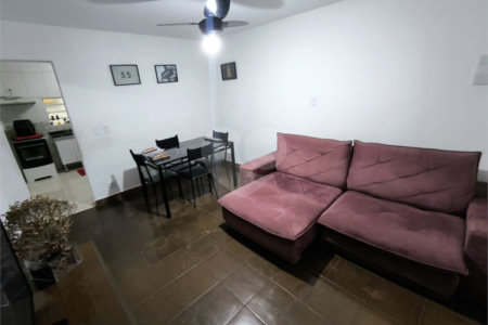 Casa à venda com 3 quartos, sendo 1 suíte, em Umarizal, São Paulo, SP
