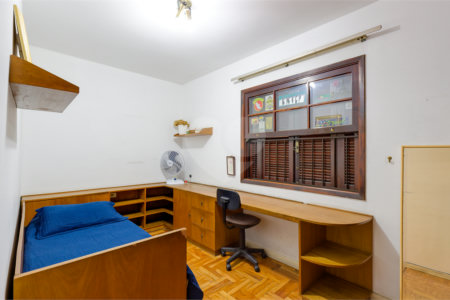 Casa à venda com 3 quartos, sendo 1 suíte,  em Campo Belo, São Paulo, SP