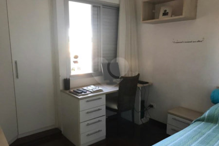 Apartamento à venda com 3 quartos, sendo 1 suíte,  em Vila Polopoli, São Paulo, SP