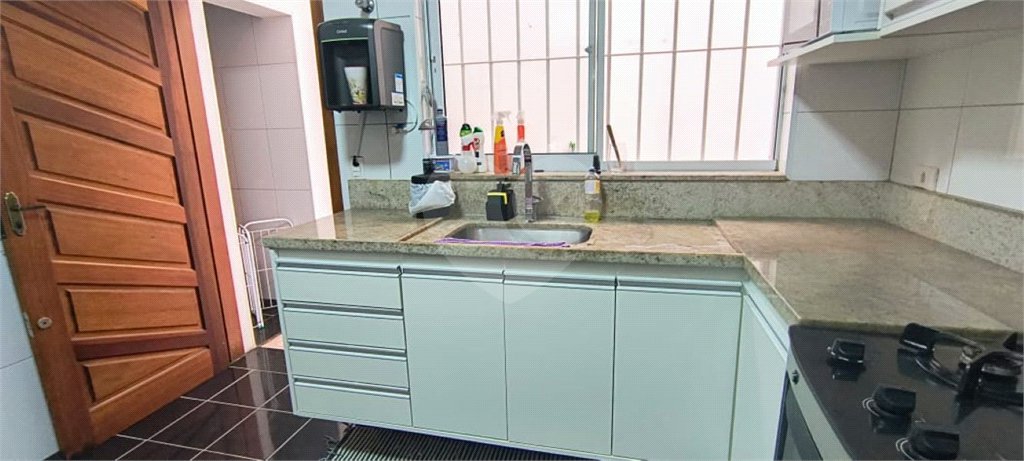 Sobrado à venda com 3 quartos, sendo 1 suíte, em Vila Butantã, São Paulo, SP