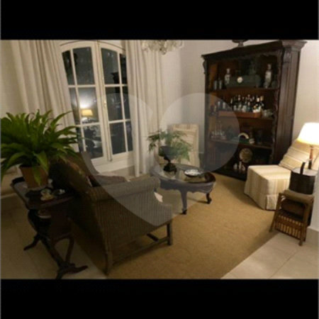 Casa Térrea à venda ou para alugar com 4 quartos, sendo 2 suítes,  em Jardim Guedala, São Paulo, SP