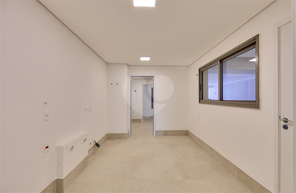 Apartamento à venda com 4 suítes em Campo Belo, São Paulo, SP