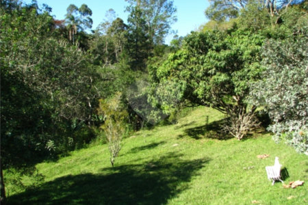 Sítio à venda com 3 quartos, sendo 1 suíte,  em Caputera, Mogi das Cruzes, SP