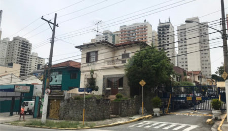 Sobrado à venda com 5 quartos, sendo 1 suíte,  em Santana, São Paulo, SP