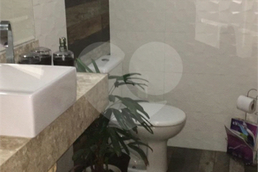 Sobrado à venda com 3 quartos, sendo 1 suíte, em Vila Guilherme, São Paulo, SP