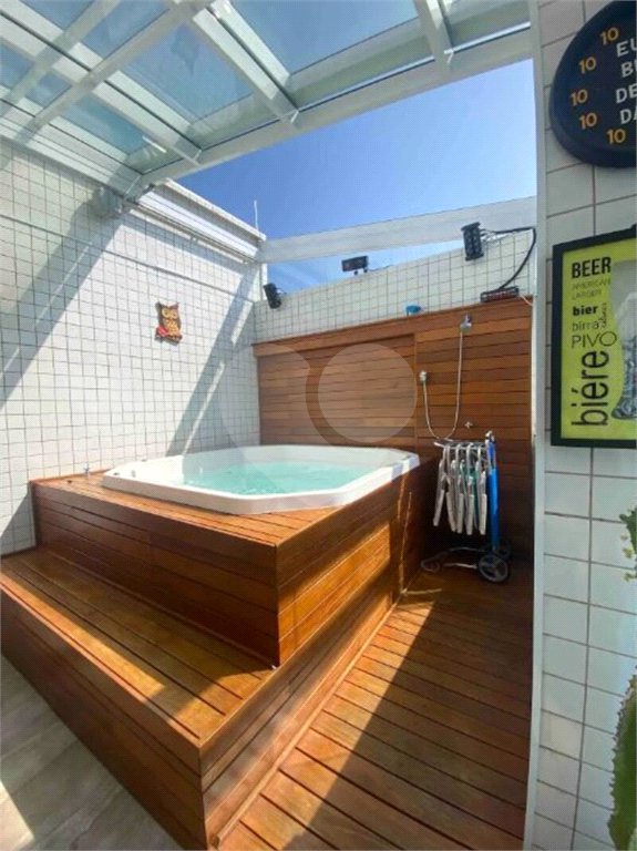 Duplex à venda com 3 suítes em Caiçara, Praia Grande, SP