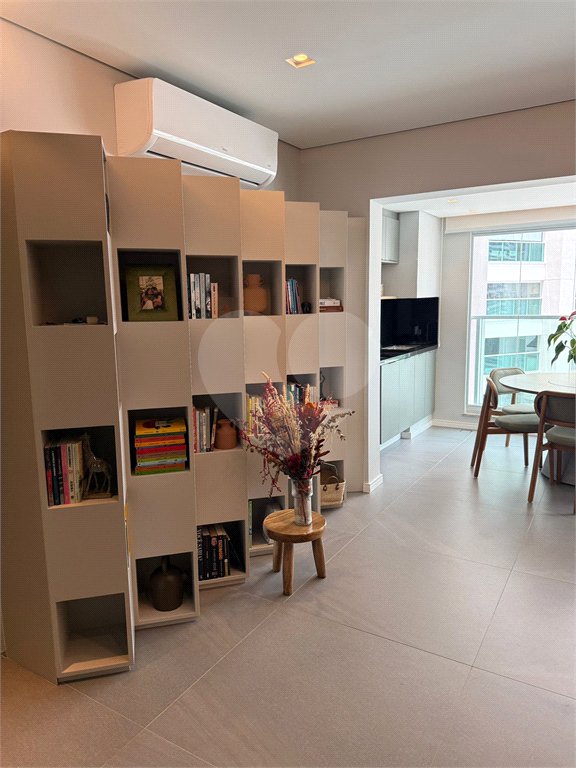 Apartamento à venda com 2 quartos, sendo 1 suíte,  em Vila Mogilar, Mogi das Cruzes, SP