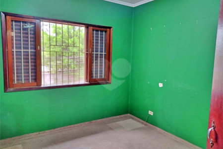 Sobrado à venda com 3 quartos, sendo 1 suíte,  em Parque Colonial, São Paulo, SP