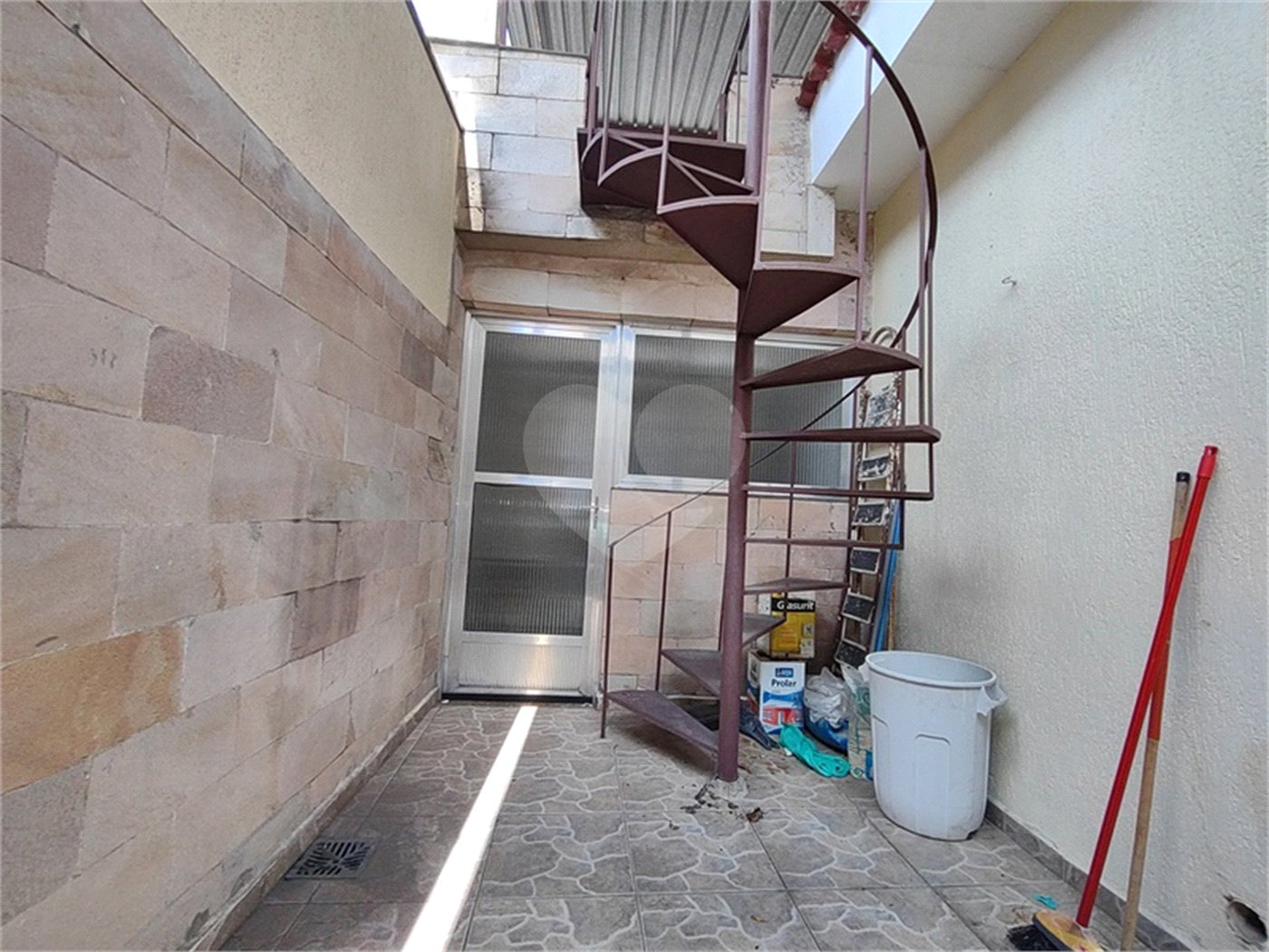 Casa à venda com 3 quartos, sendo 1 suíte, em Vila Mazzei, São Paulo, SP