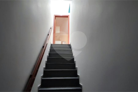 Casa à venda com 3 quartos, sendo 1 suíte, no condomínio Residencial Gabriela, São Paulo - SP