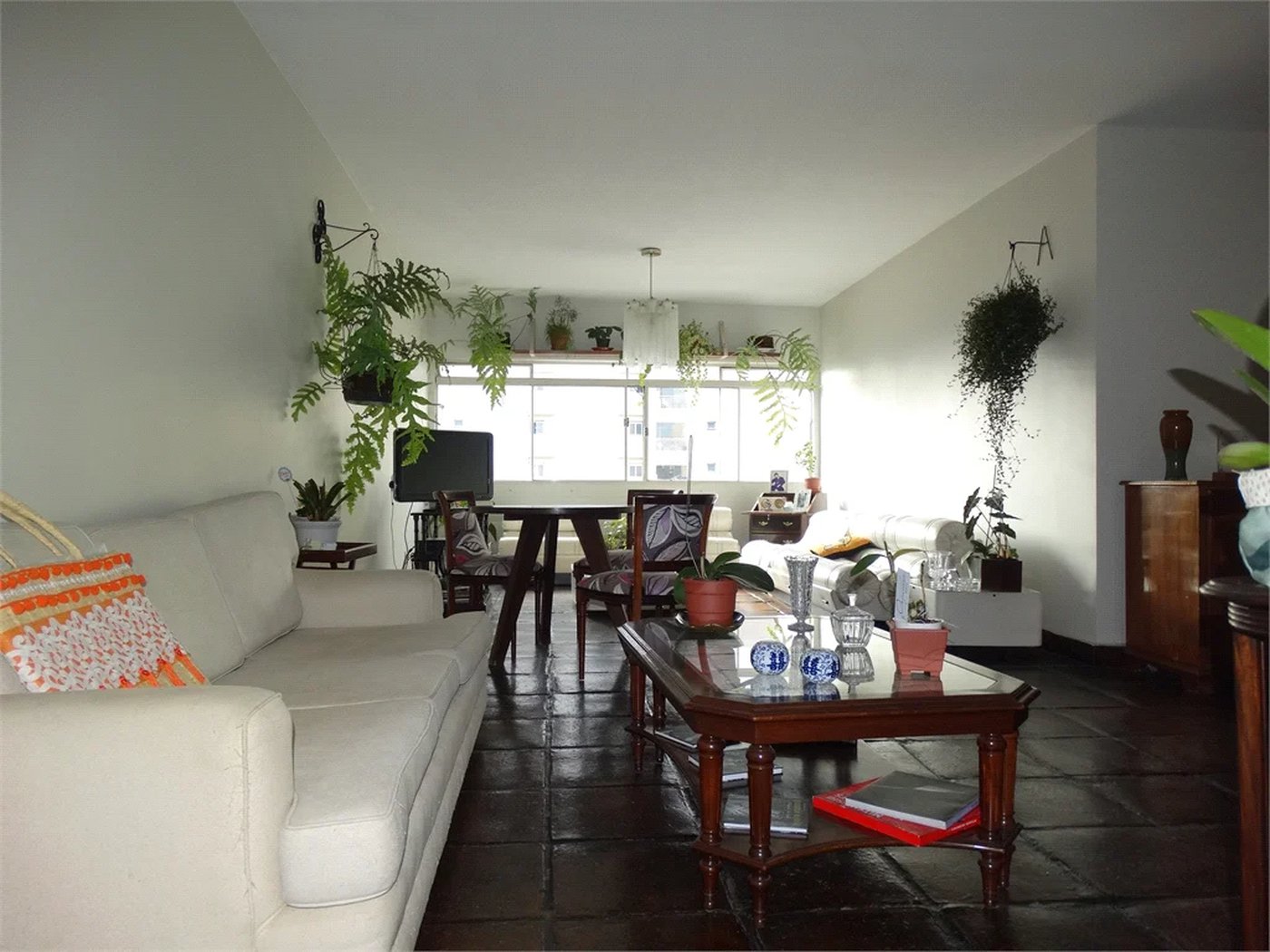 Apartamento à venda com 3 quartos, sendo 1 suíte, em Pinheiros, São Paulo, SP