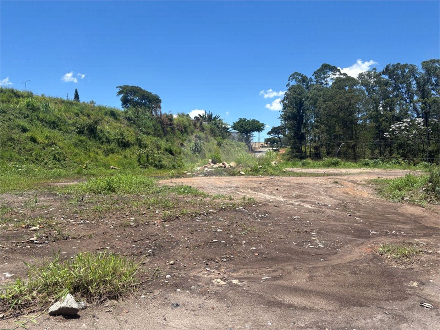 Terreno à venda em Vila Suissa, Mogi das Cruzes, SP