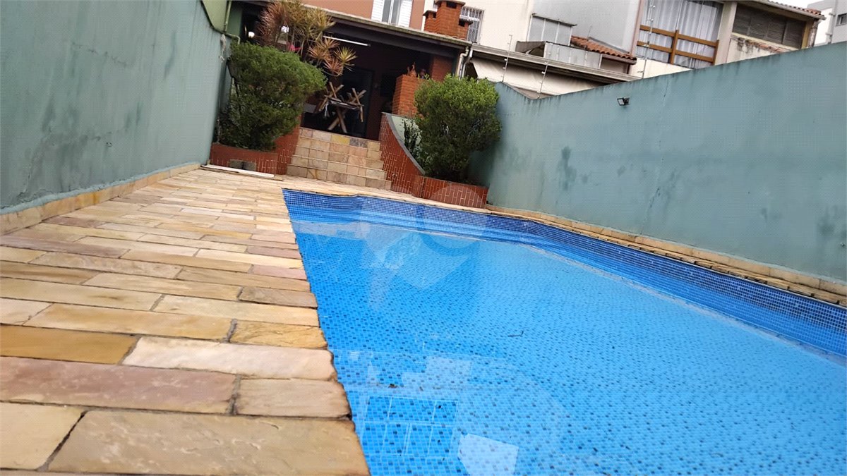 Casa à venda com 4 quartos, sendo 3 suítes,  em Vila Polopoli, São Paulo, SP