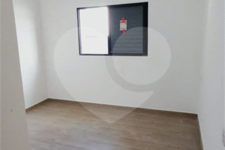 Casa à venda com 3 quartos, sendo 1 suíte, no condomínio Mosaico Essence, Mogi das Cruzes - SP