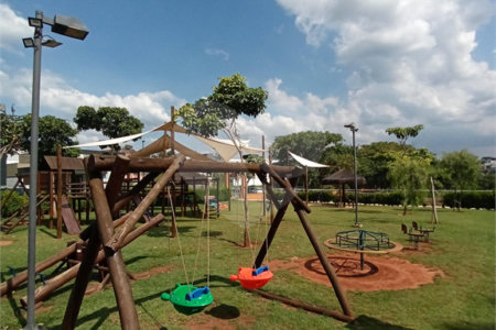 Casa à venda com 4 quartos, sendo 3 suítes,  no condomínio Alphaville Nova Esplanada 3, Votorantim - SP