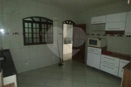 Casa à venda com 2 quartos, sendo 1 suíte, no condomínio River Plate, Rio de Janeiro - RJ