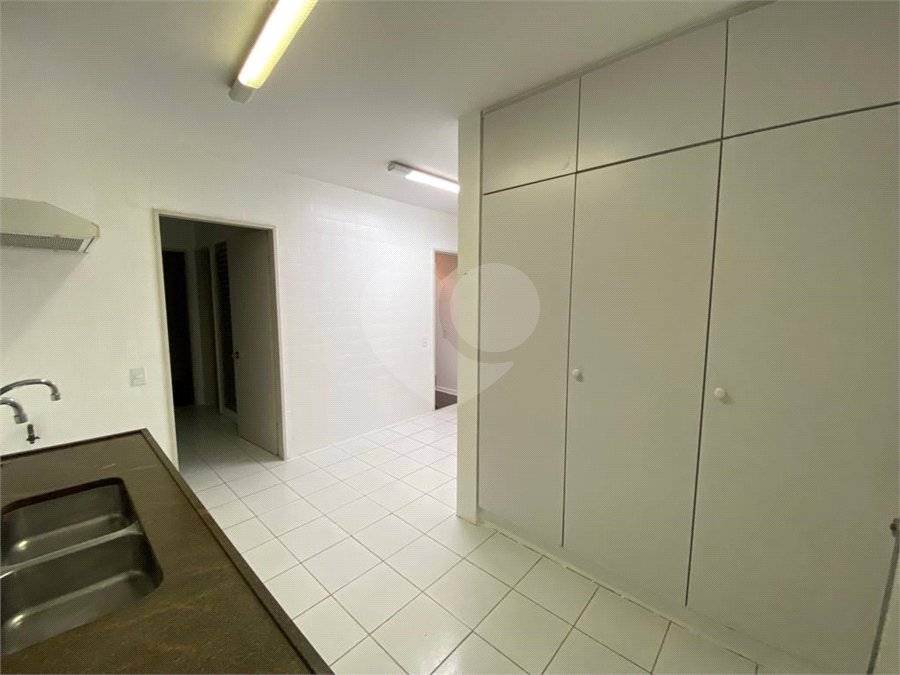 Apartamento à venda com 3 quartos, sendo 1 suíte, em Vila Suzana, São Paulo, SP