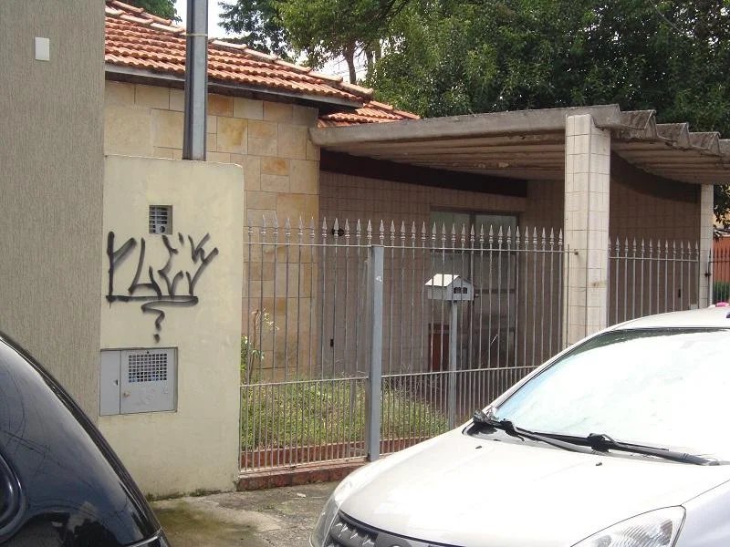 Casa Térrea à venda com 3 quartos em Vila Cordeiro, São Paulo, SP