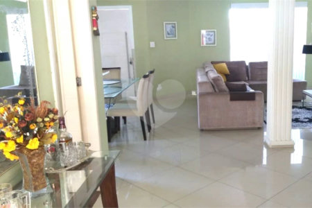 Casa à venda com 3 quartos, sendo 1 suíte, em Campo Grande, Rio de Janeiro, RJ