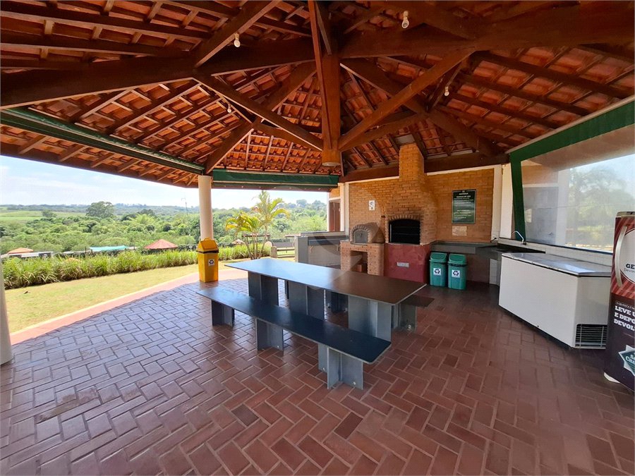 Casa à venda com 1 quarto no condomínio Village Saint Charbel, Araçoiaba da Serra - SP