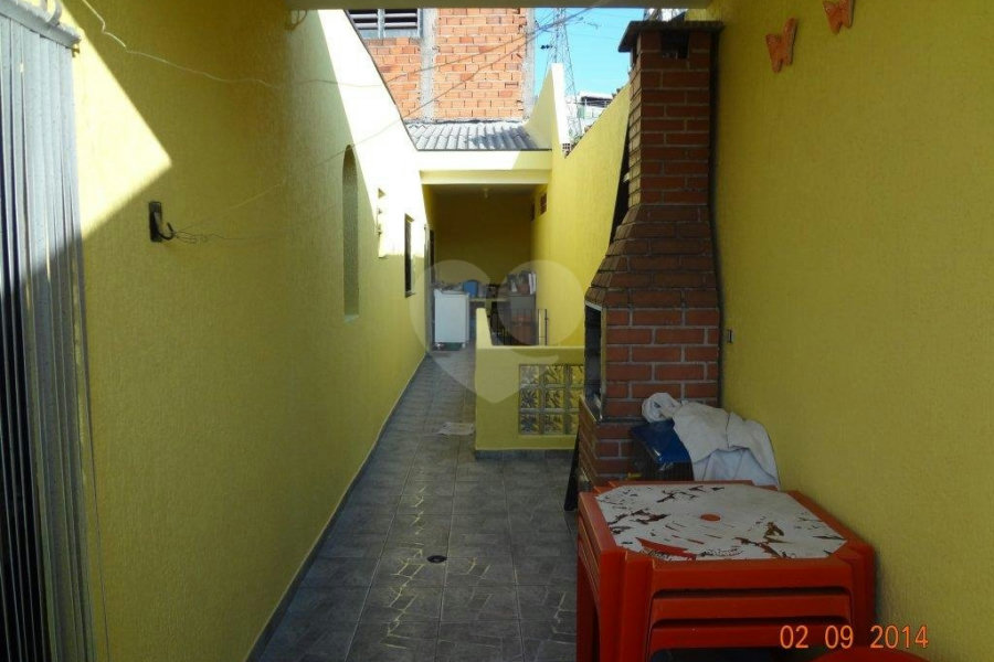 Sobrado à venda com 3 quartos no Brasilândia, São Paulo, SP