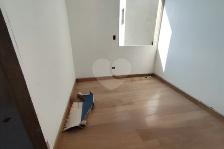 Sobrado à venda com 3 suítes em Jardim do Colégio (zona Norte), São Paulo, SP