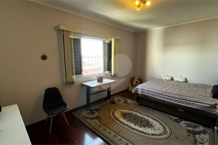 Sobrado à venda com 4 quartos, sendo 1 suíte, em Vila Formosa, São Paulo, SP