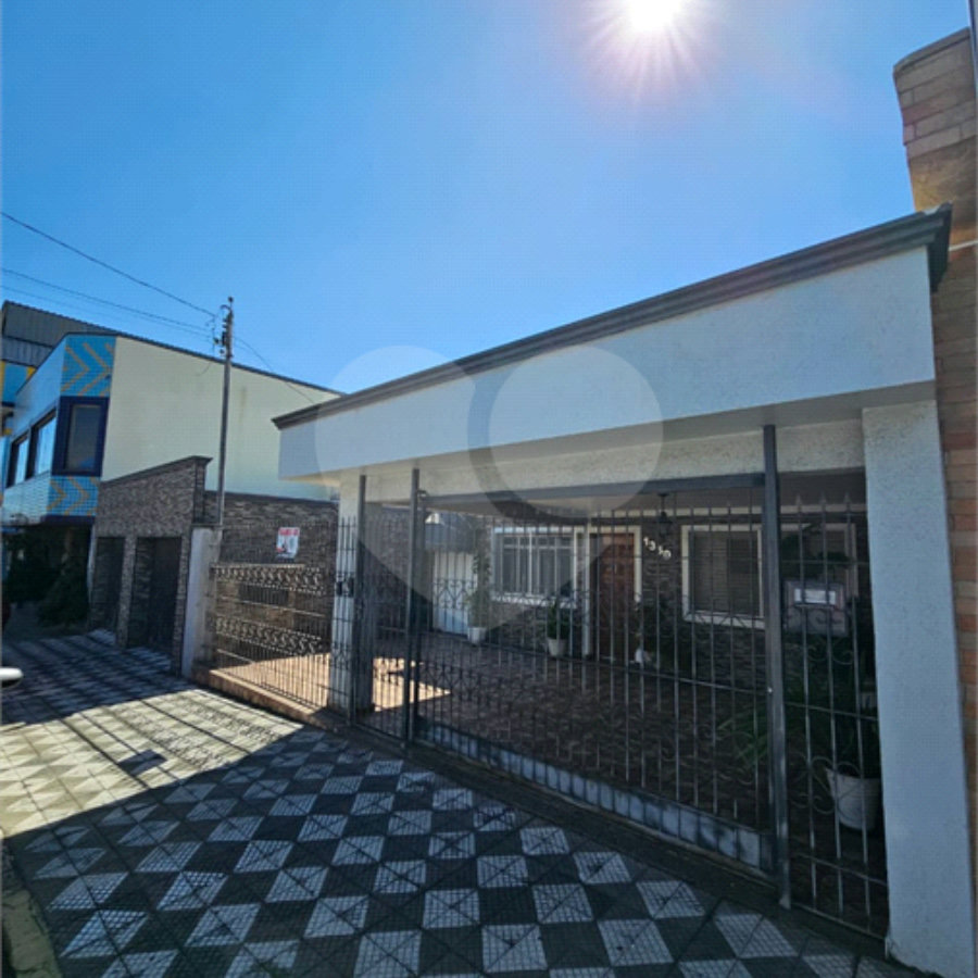 Casa à venda ou para alugar com 5 quartos, sendo 1 suíte, no Centro, Salto, SP