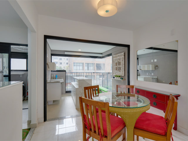 Apartamento à venda com 3 quartos, sendo 1 suíte,  em Brooklin, São Paulo, SP