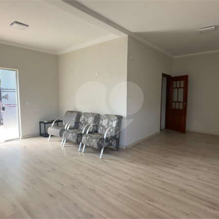 Casa à venda ou para alugar com 3 quartos, sendo 1 suíte,  em Cidade Nova I, Indaiatuba, SP