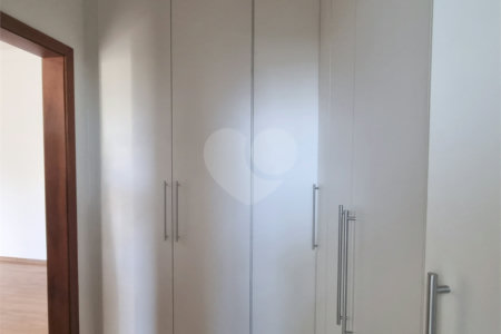 Casa à venda com 4 suítes no condomínio Mont Blanc, Sorocaba - SP