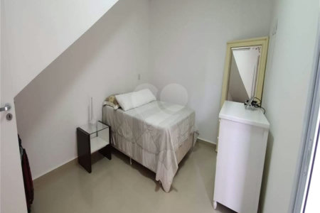 Casa à venda com 3 quartos, sendo 1 suíte, em Vila Santa Rosália, São Roque, SP