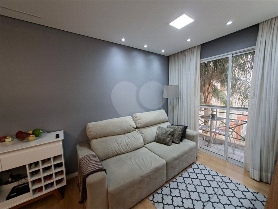 Apartamento à venda com 3 quartos, sendo 1 suíte,  em Jardim das Vertentes, São Paulo, SP