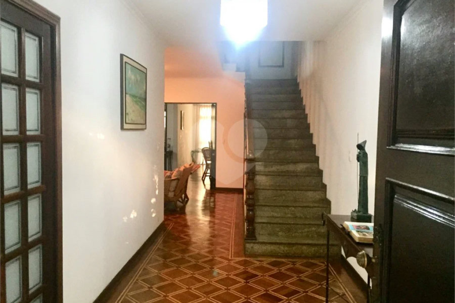 SOBRADO COM 450M² PARA VENDA OU LOCAÇÃO 4 DORMITÓRIOS 2 SUÍTES 4 VAGAS PLANALTO PAULISTA SP