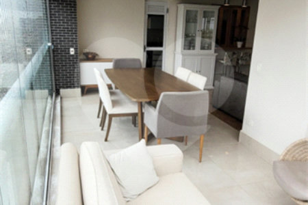 Apartamento à venda com 2 suítes em Vila Mariana, São Paulo, SP