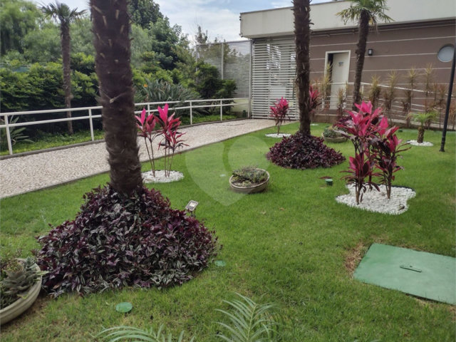Apartamento à venda com 2 quartos, sendo 1 suíte,  em Ponte Grande, Guarulhos, SP