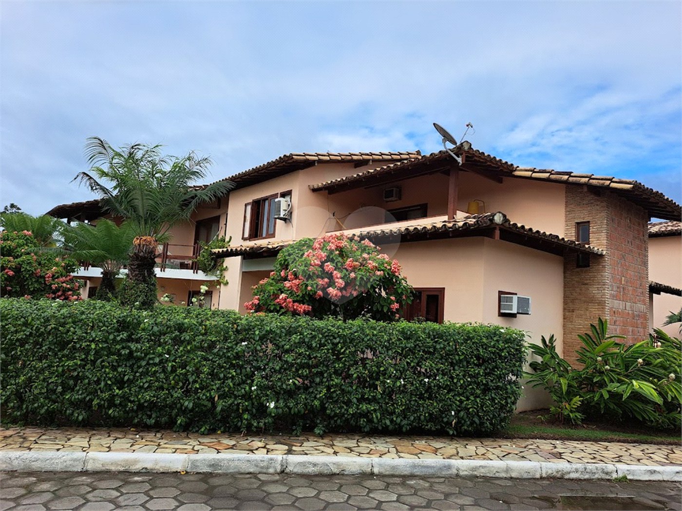 Casa à venda com 2 quartos em Taperapuan, Porto Seguro, BA