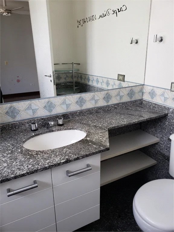Apartamento à venda com 4 quartos, sendo 2 suítes,  em Vila Andrade, São Paulo, SP