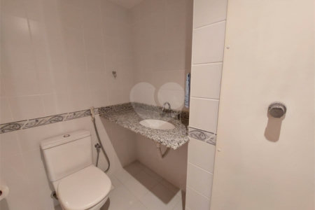 Apartamento à venda com 4 quartos, sendo 1 suíte, em Tijuca, Rio de Janeiro, RJ
